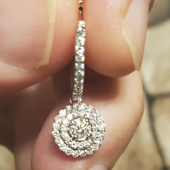 14K WHITE GOLD DIAMOND EARRINGS. - Picture 12 of 14